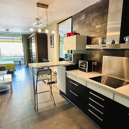 Golden Mile Appartement *