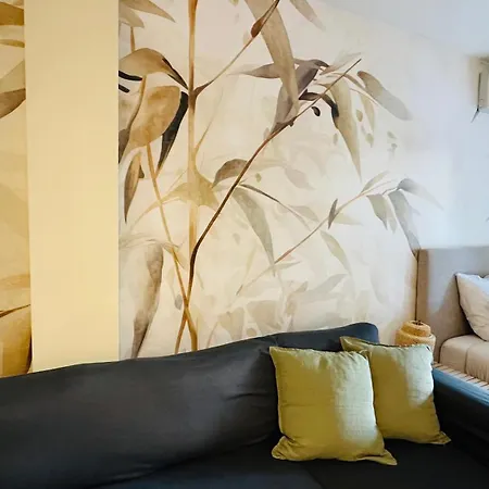 Apartment Golden Mile *