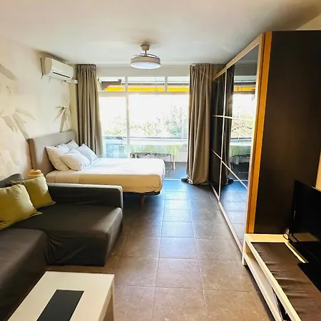 Apartment Golden Mile